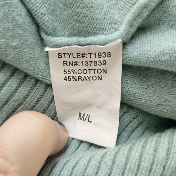 Dreamers Teal V-Neck Sweater - Picture 6 of 6